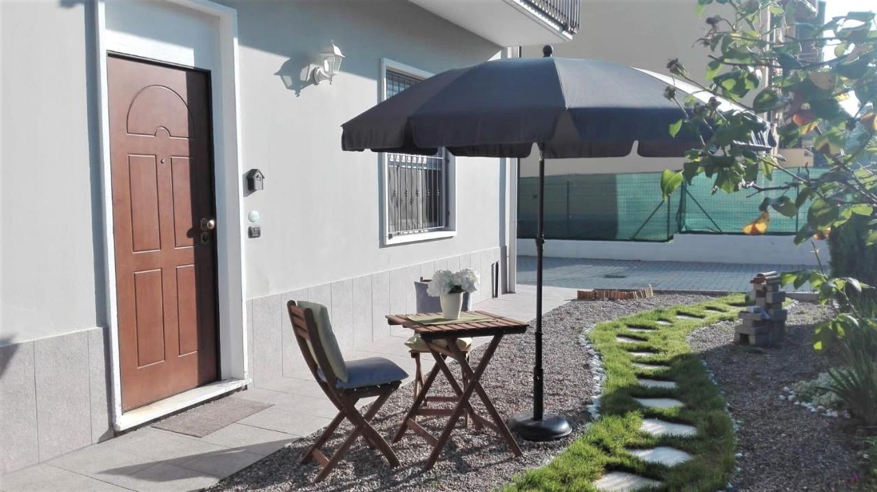 Jolie Maison Cassano Magnago Exterior photo